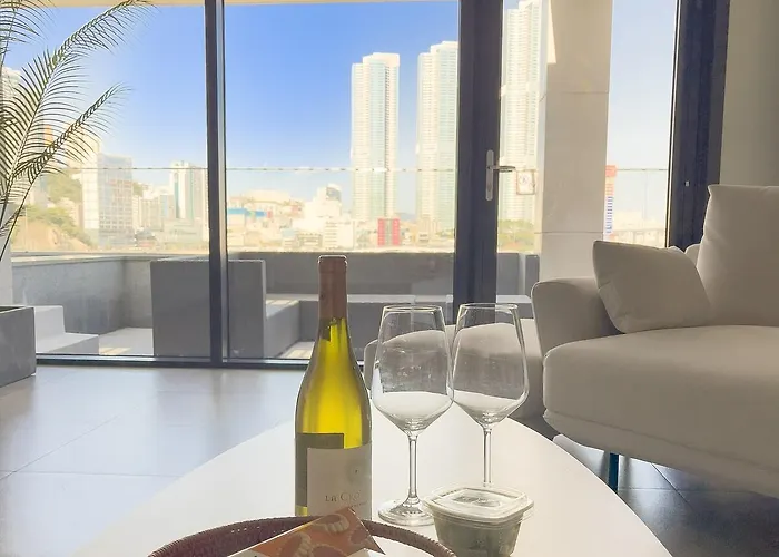Appartement 이터널 블루 웨이브 O풀빌라o오션뷰o핀란드식사우나o송도 케이블카o